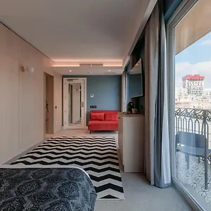 3* Otel 123 Mainstreet Boutique